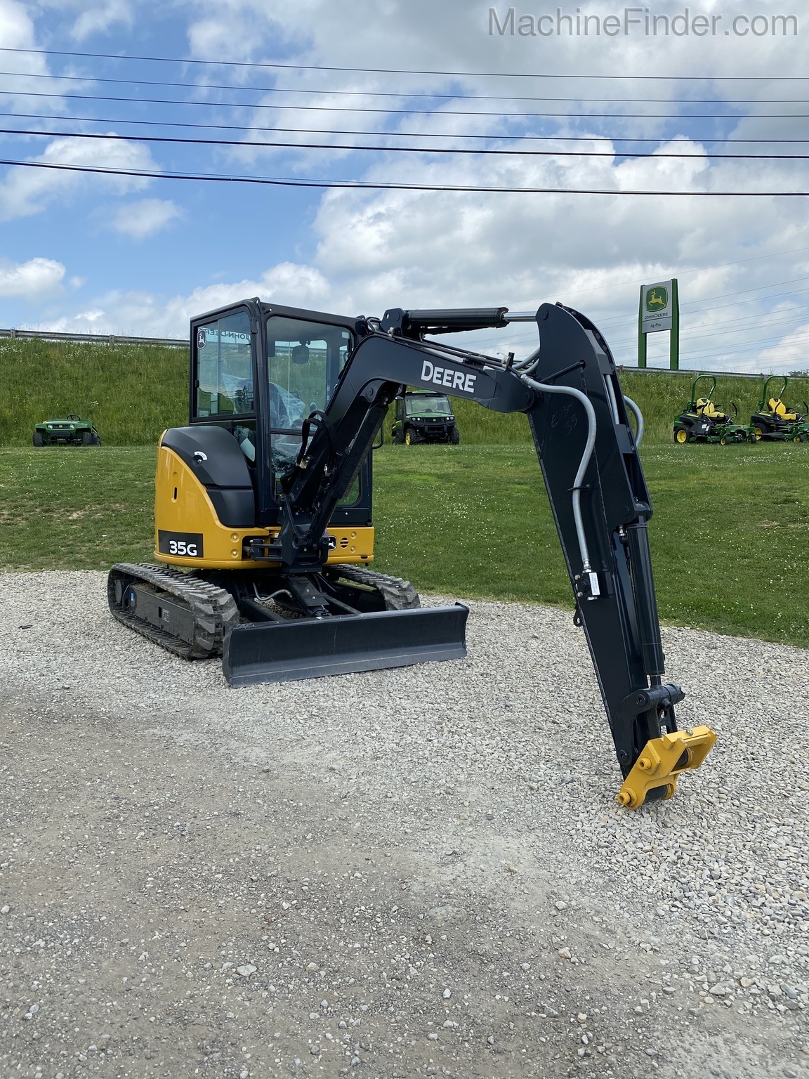 2020 John Deere 35G Image 1