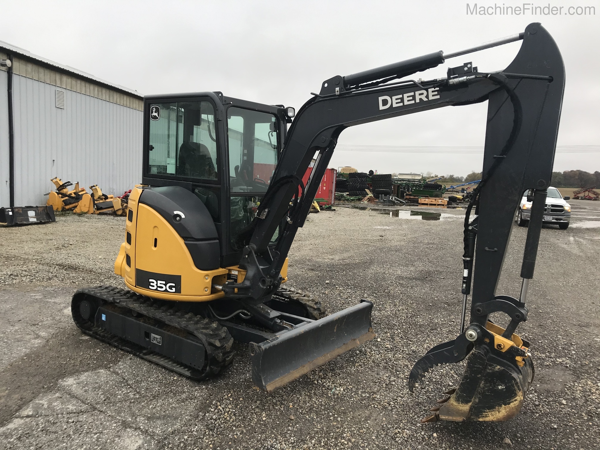 2020 John Deere 35G Image 1