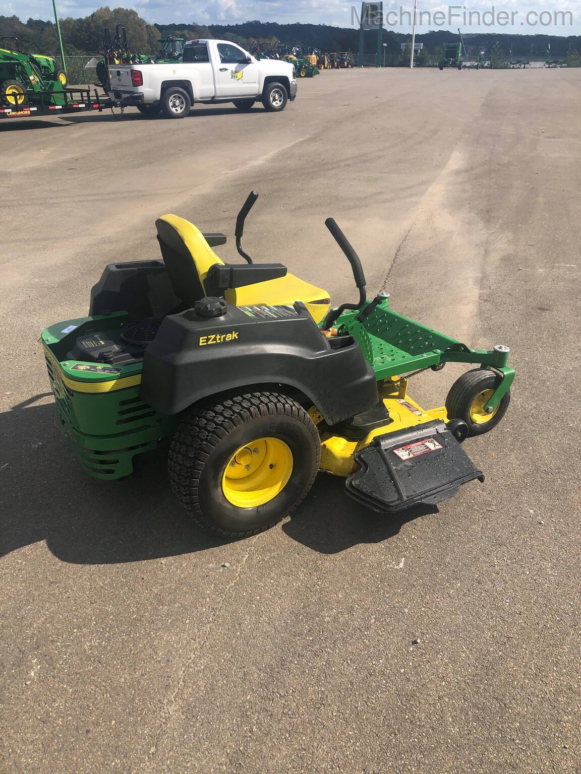 2015 John Deere Z445 Image 4