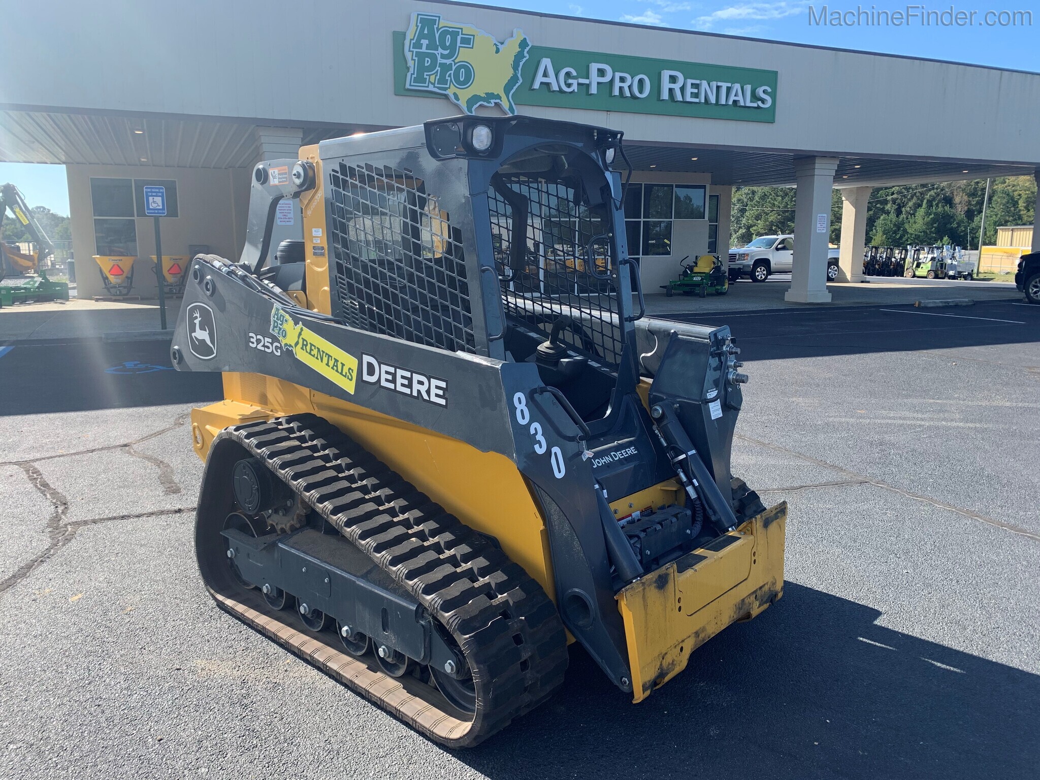 2020 John Deere 325G Image 1