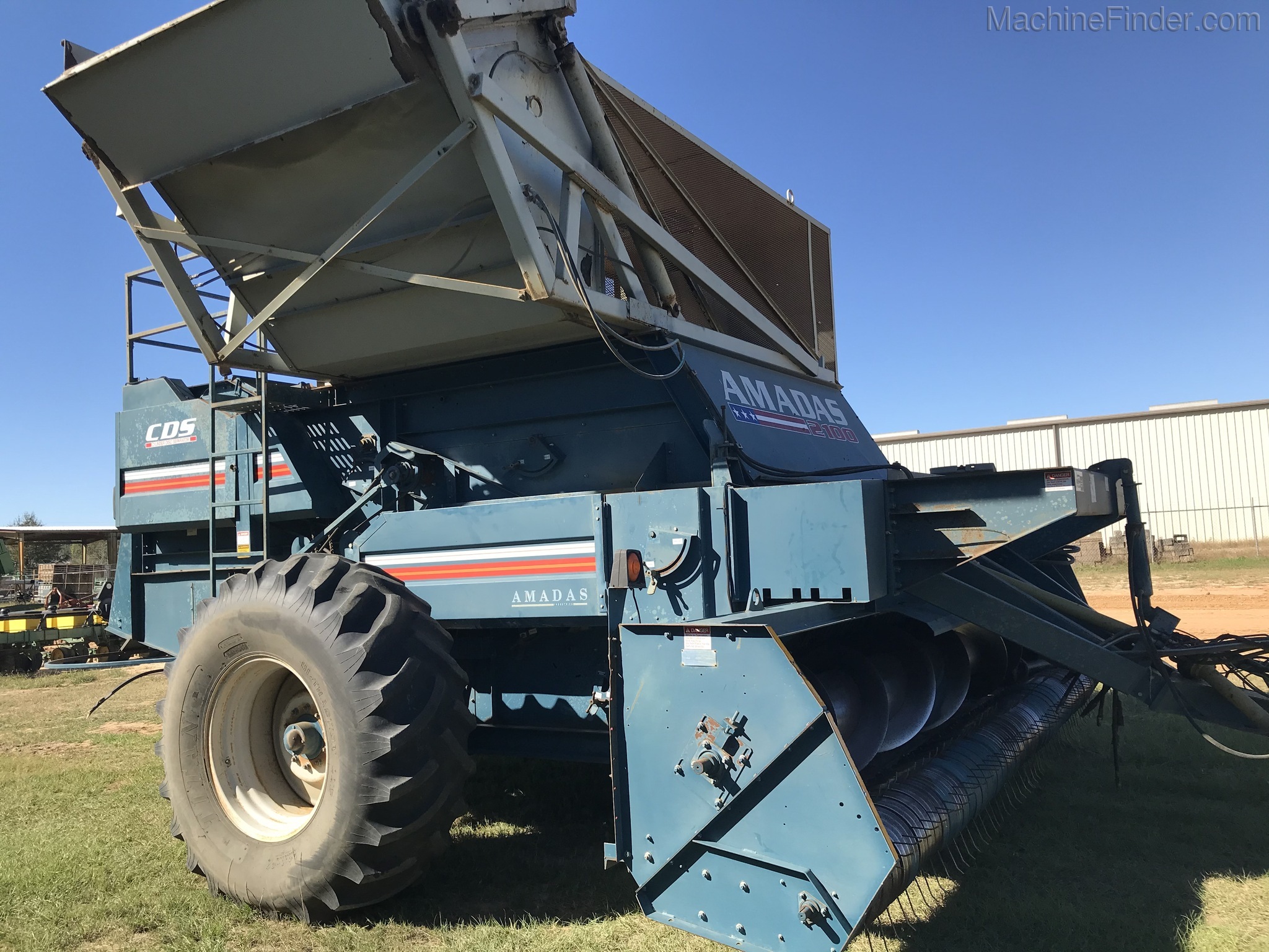 2005 Amadas 2100 Image 2