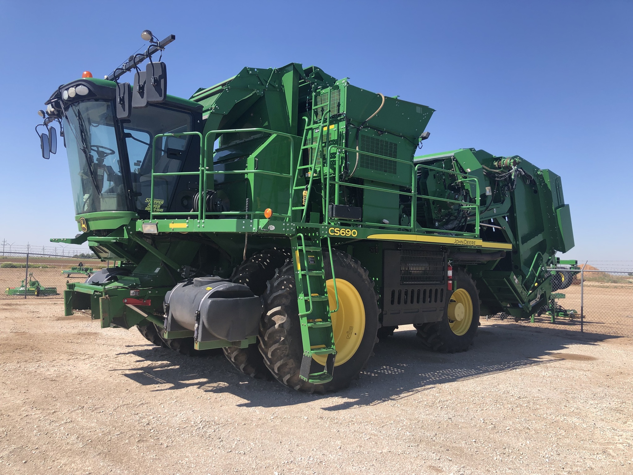 2015 John Deere CS690 Cotton Strippers Munday, TX
