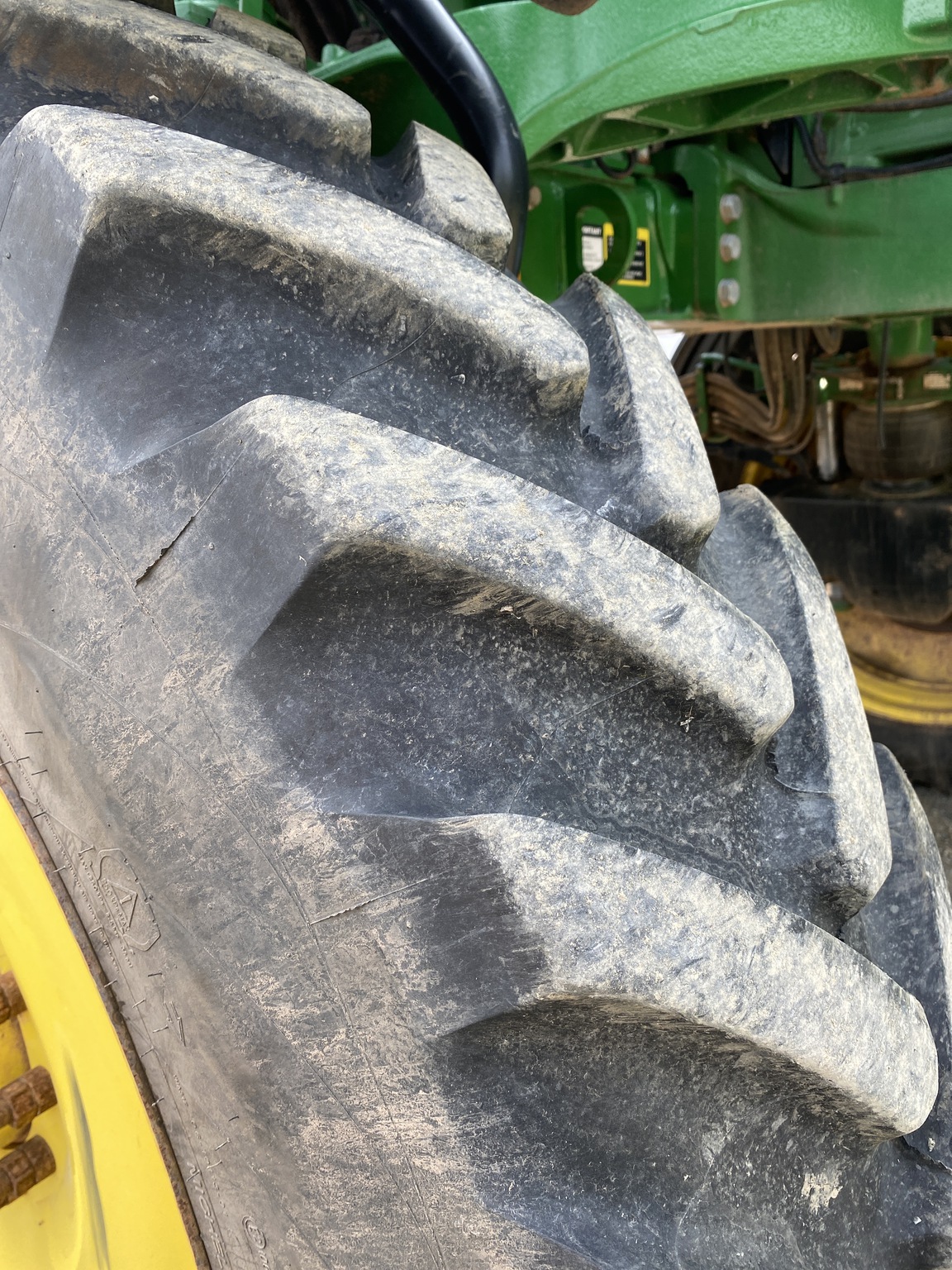 2018 John Deere R4030 Image 8