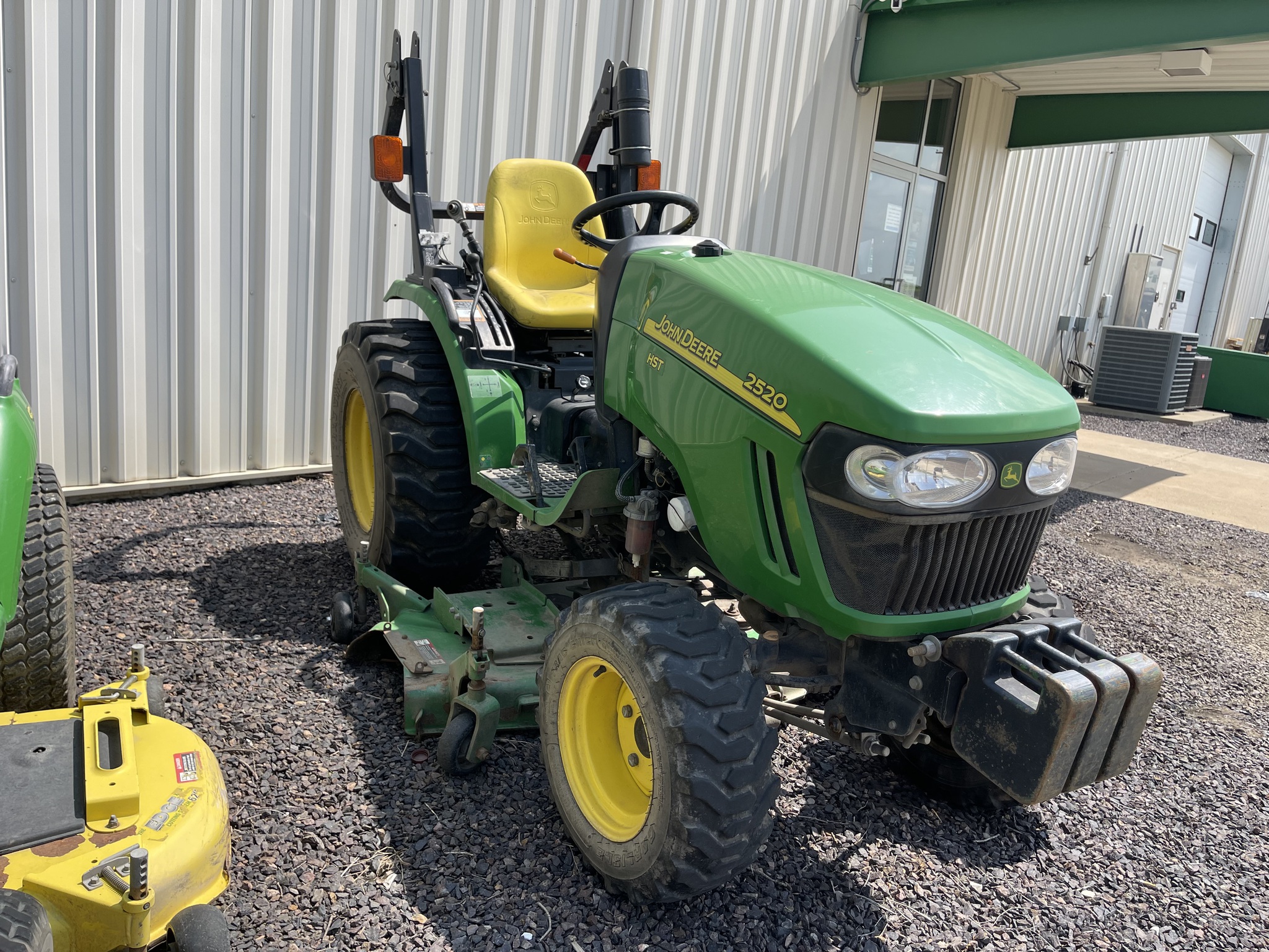  2010 John Deere 2520 at Heritage Tractor in Brimfield, IL