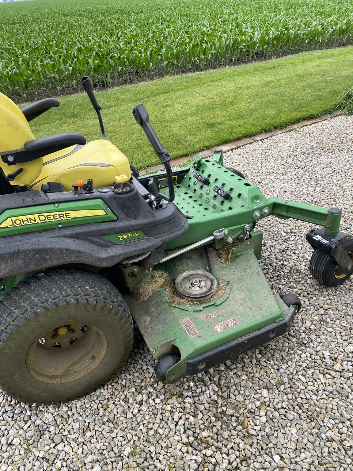 John deere Z335E with 110 hrs - farm & garden - by owner