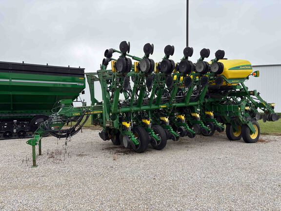 John Deere 1795