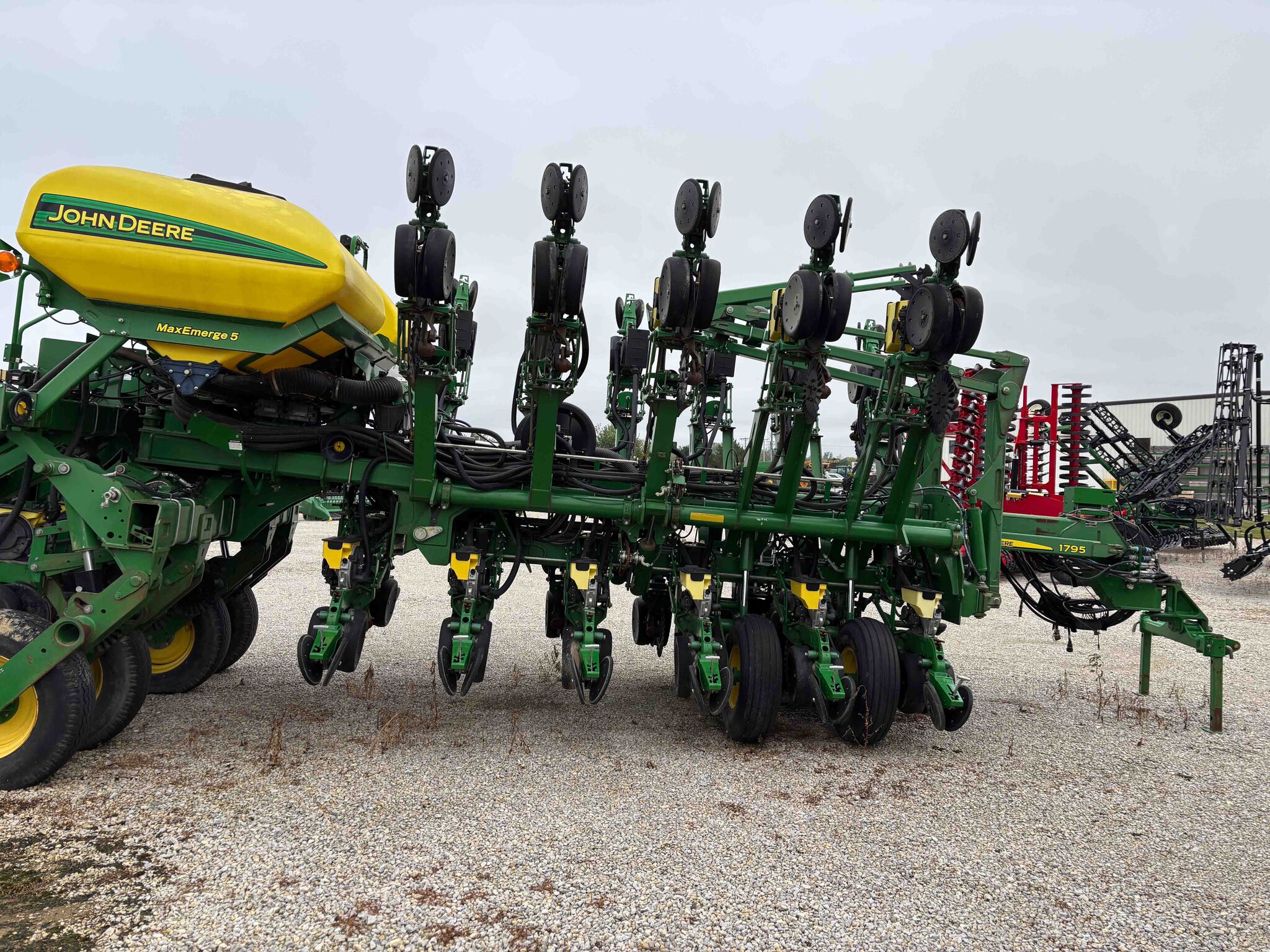 Used 2014 John Deere 1795 Planters: Drawn at Koenig Equipment in Greenville, OH - PhotoXL3