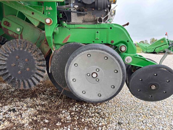 Used 2014 John Deere 1795 Planters: Drawn at Koenig Equipment in Greenville, OH - Photo6