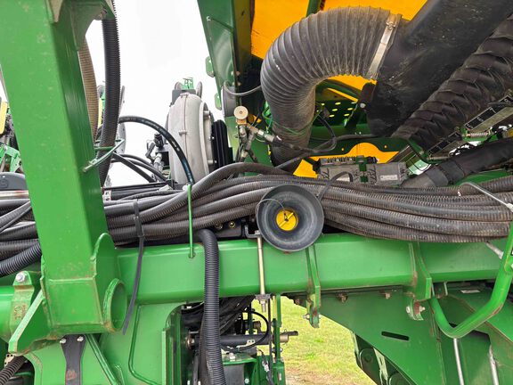 Used 2014 John Deere 1795 Planters: Drawn at Koenig Equipment in Greenville, OH - Photo12