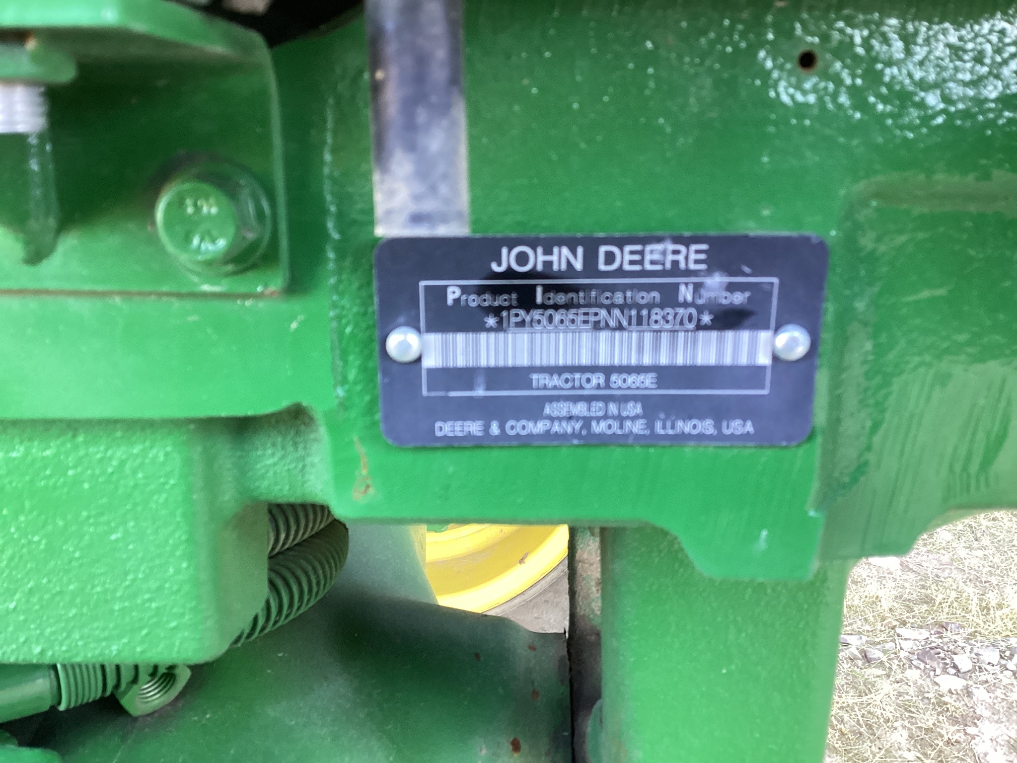 2022 John Deere 5065E Image 25