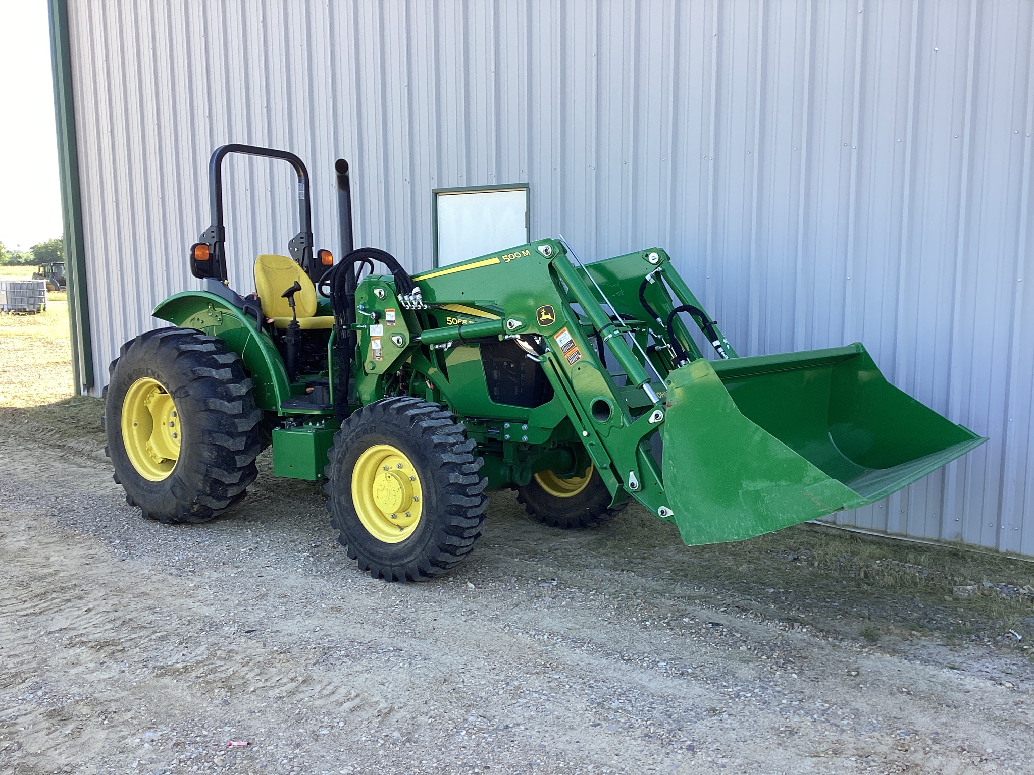 2022 John Deere 5065E Image 5