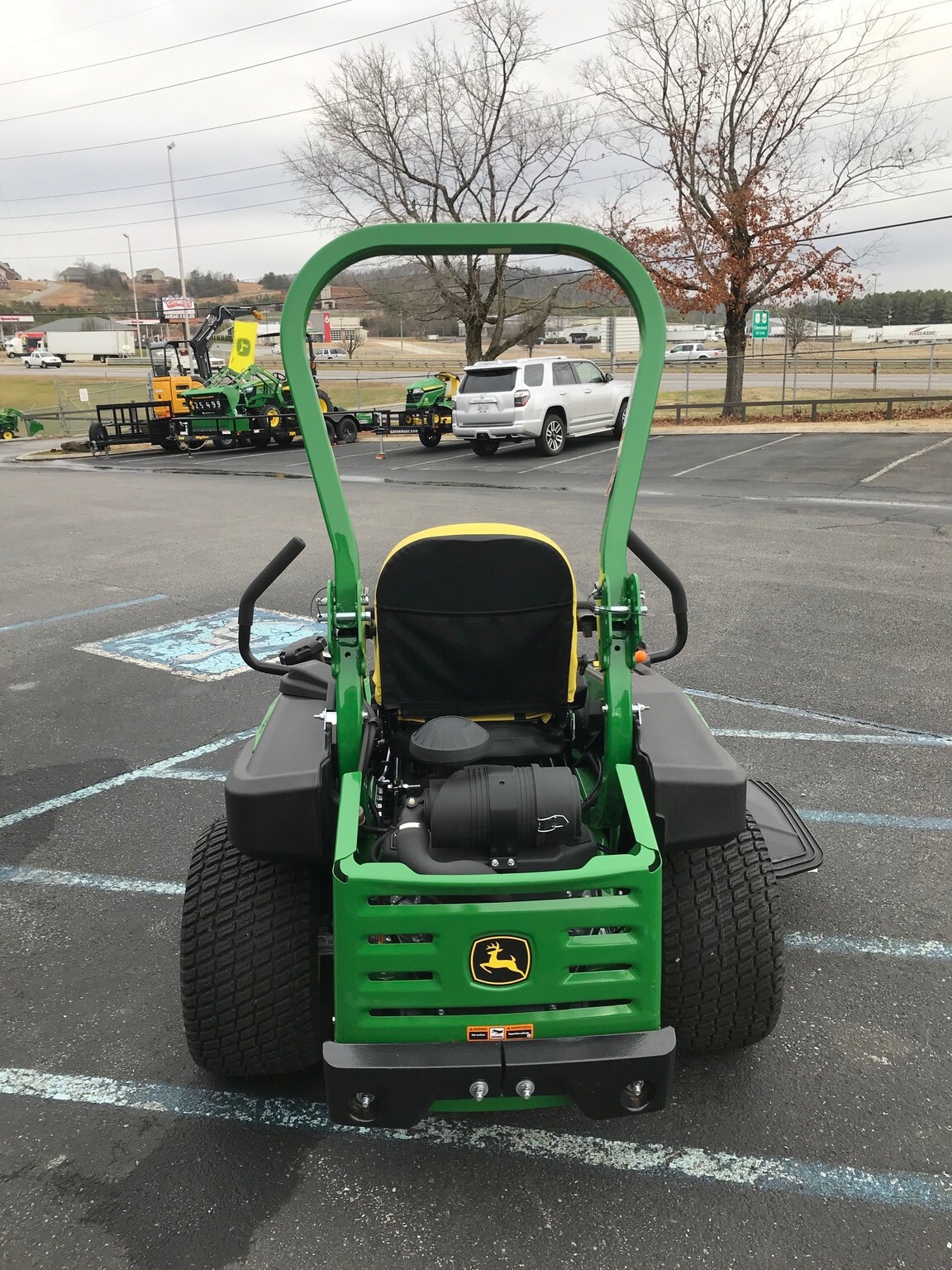 2025 John Deere Z920M Image 6
