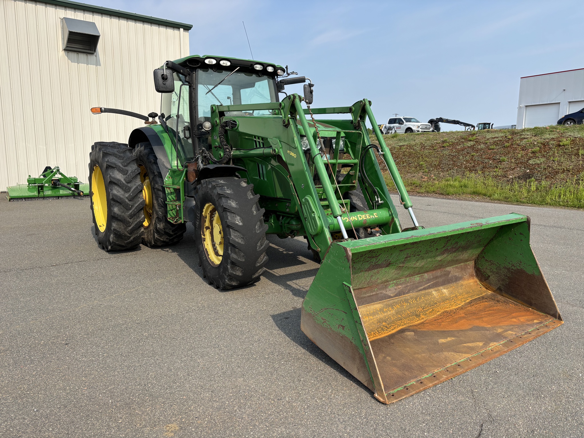 2014 John Deere 6210R Image 7