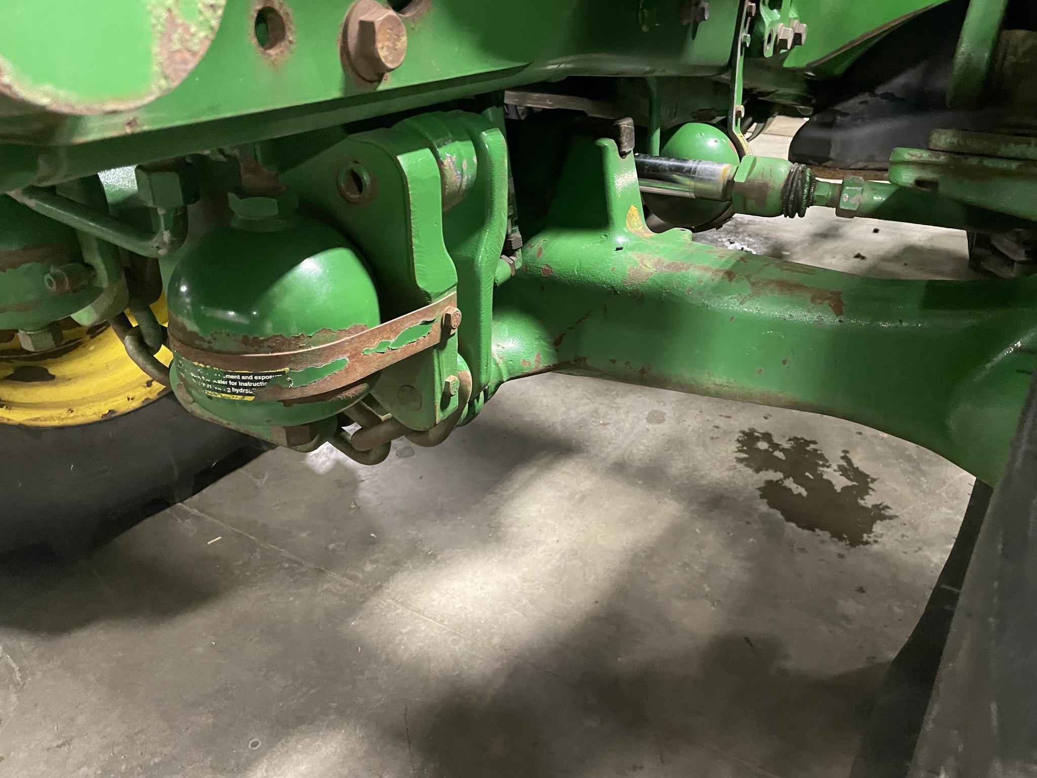 2014 John Deere 6210R Image 7