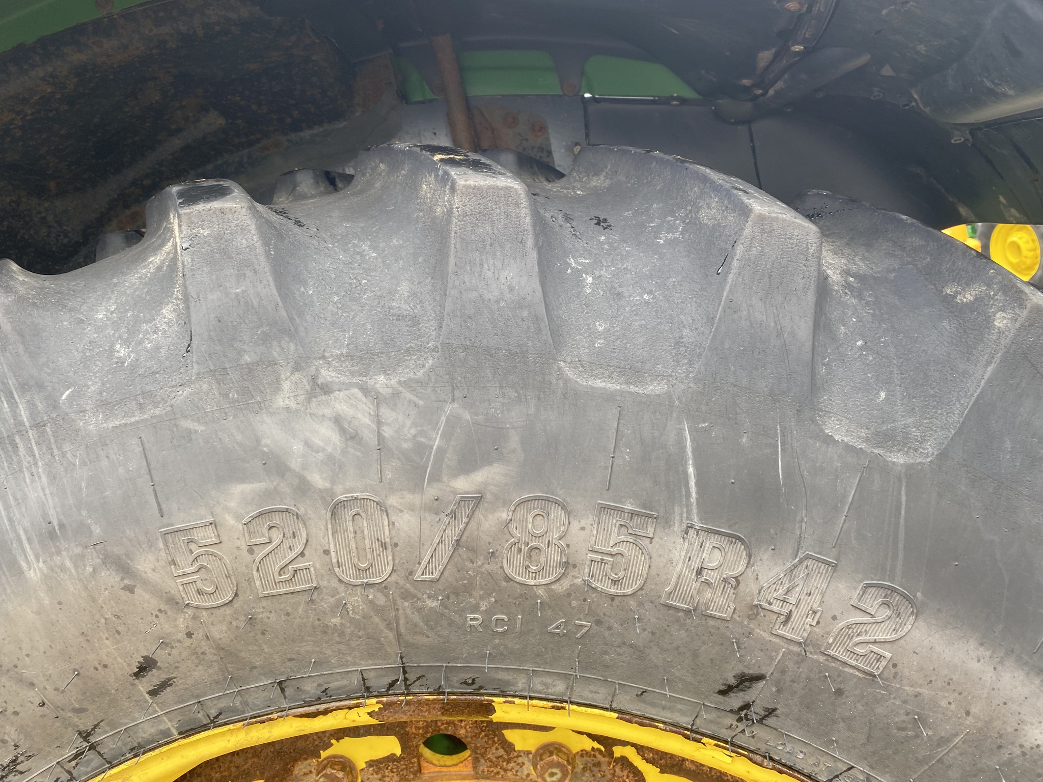 2014 John Deere 6210R Image 20