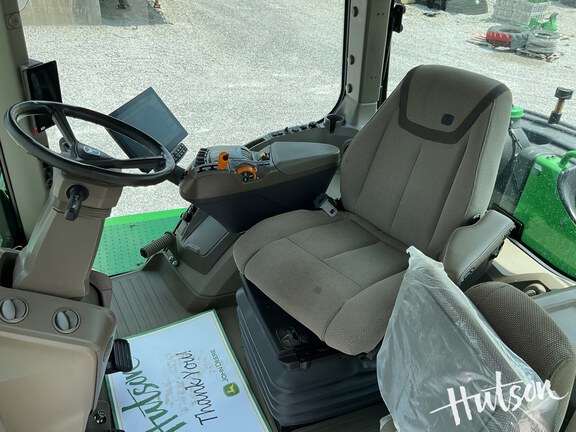 Photo of 2024 John Deere 9R 540