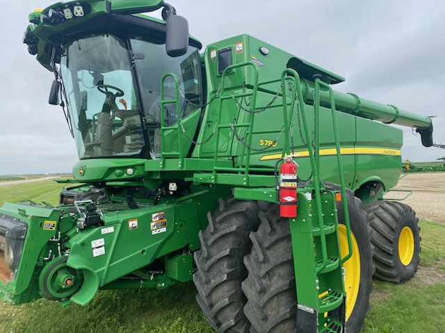 2024 John Deere S780 Image 1