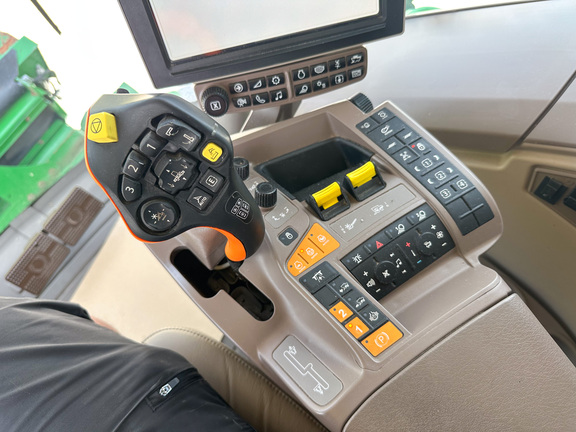 2020 John-Deere S780