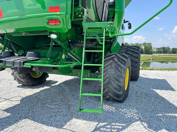 2020 John-Deere S780