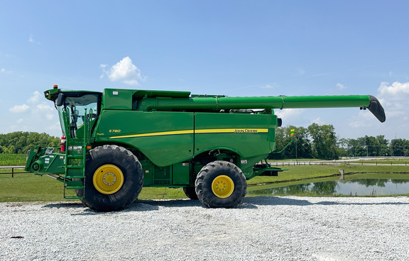 2020 John-Deere S780