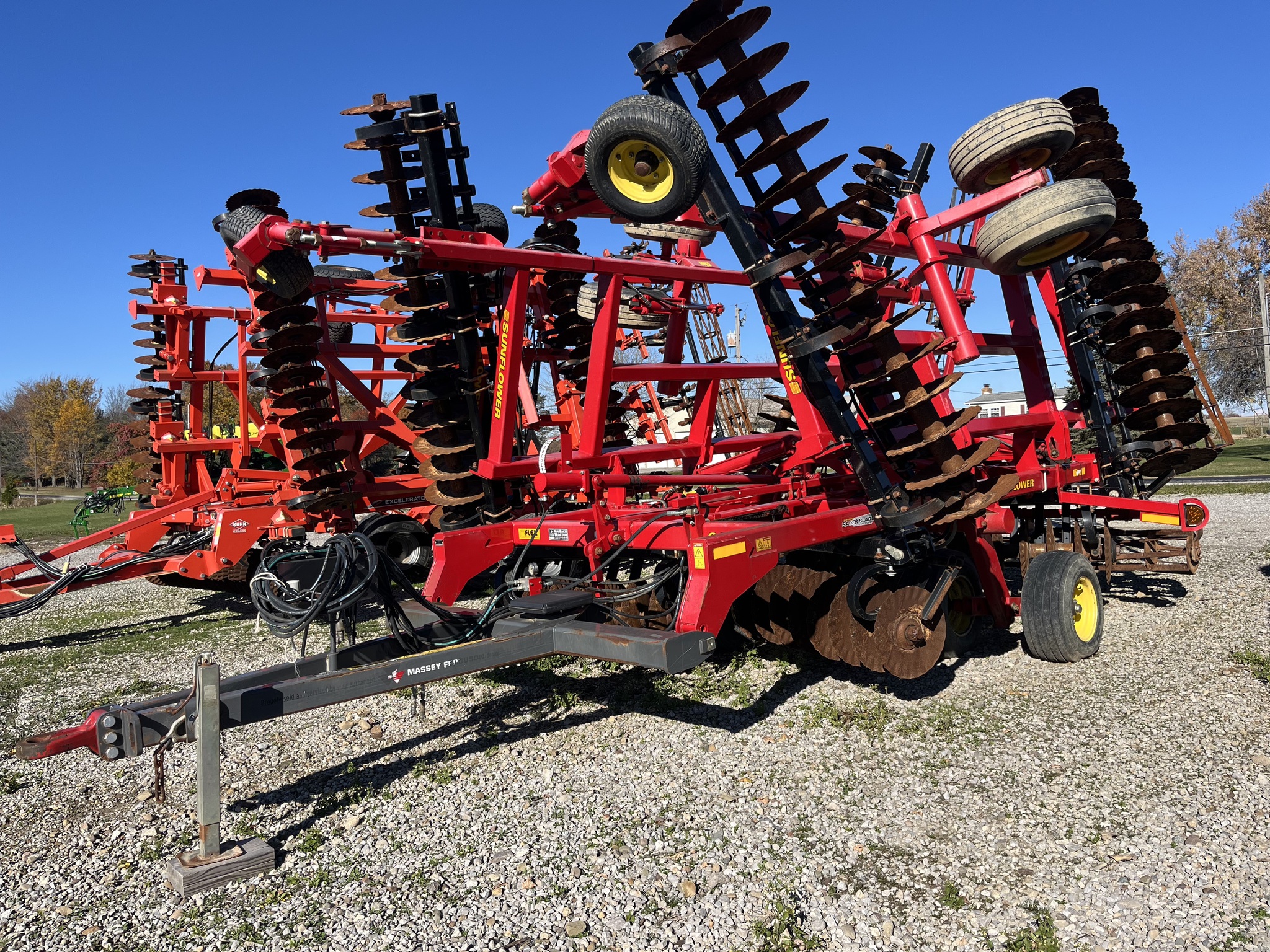 2017 Sunflower 6631-27 Image 1