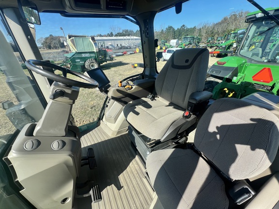 2023 John Deere 8R 340 Photo 3