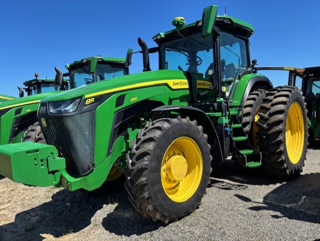 2023 John Deere 8R 280 Image 1