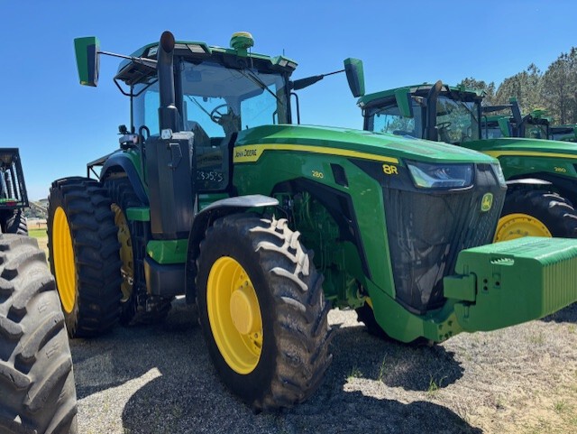 2023 John Deere 8R 280 Image 3