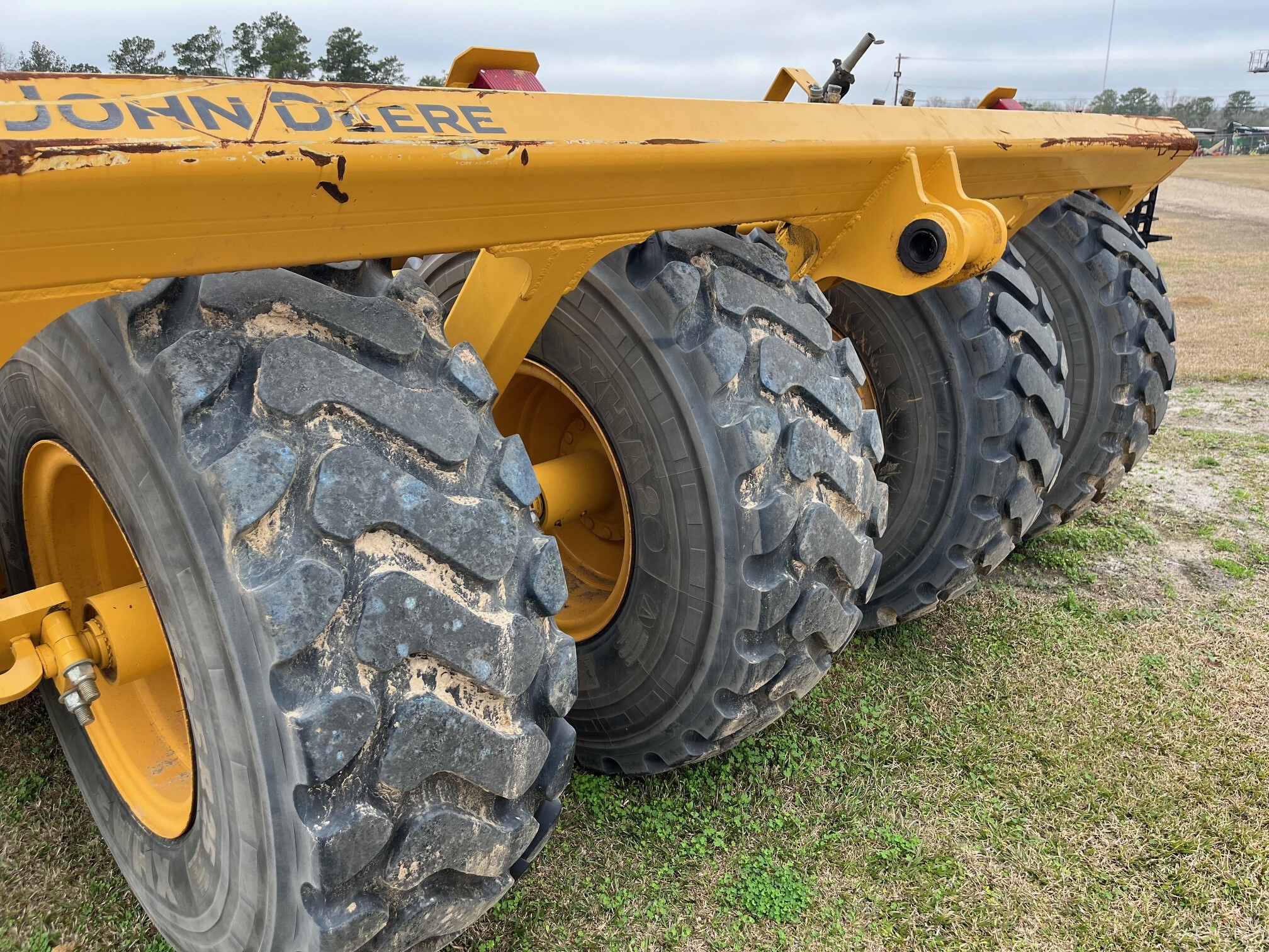 2020 John Deere 1812D C Image 7