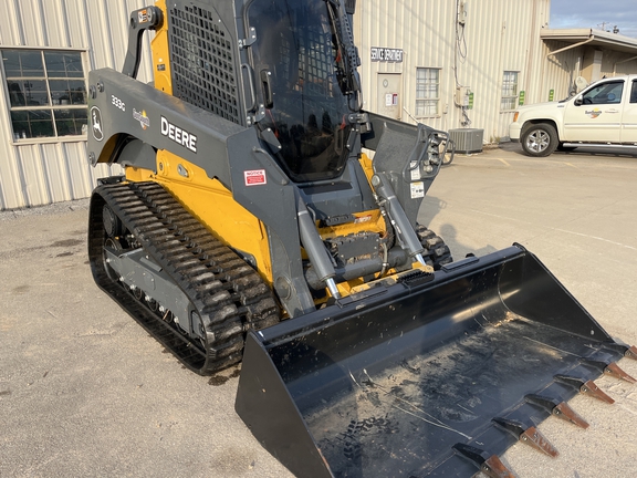 2024 John Deere 333G Photo 2