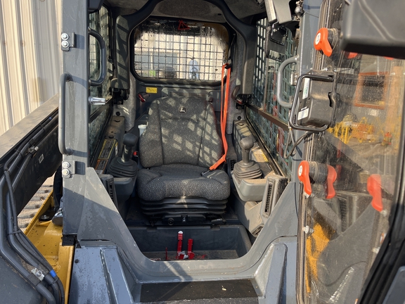 2024 John Deere 333G Photo 5