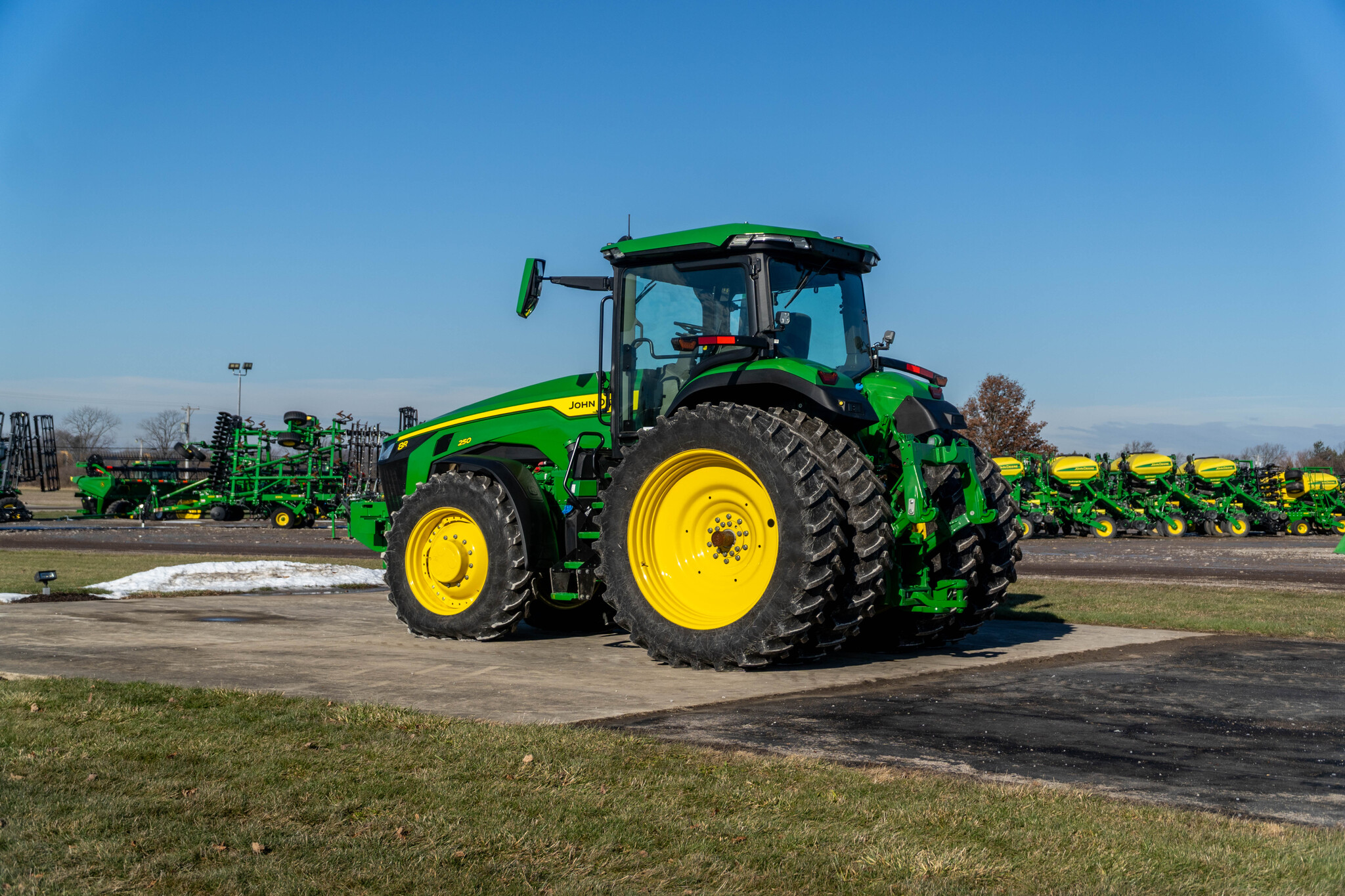 Used 2023 John Deere 8R 250 Row Crop Tractors at Koenig Equipment in Anna, OH - PhotoXL2