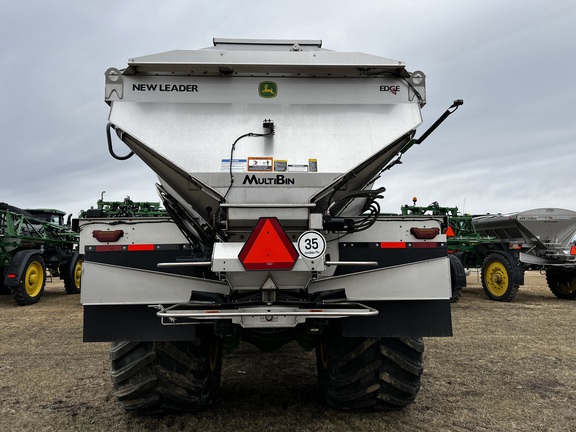 2024 John Deere 800R - Photo5