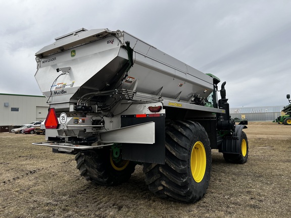 2024 John Deere 800R - Photo6