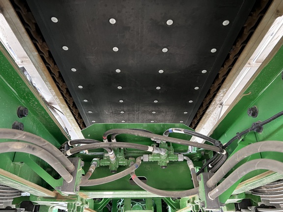 2024 John Deere 800R - Photo19