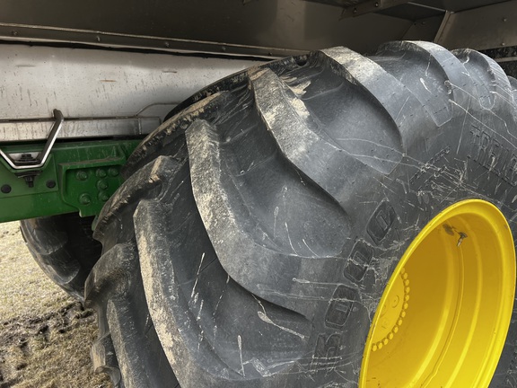 2024 John Deere 800R - Photo15