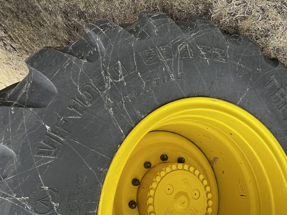 2024 John Deere 800R - Photo14