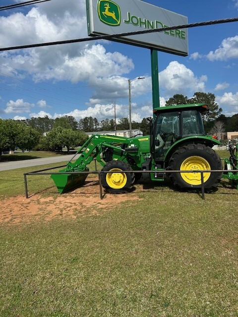 2024 John Deere 5090E Image 2