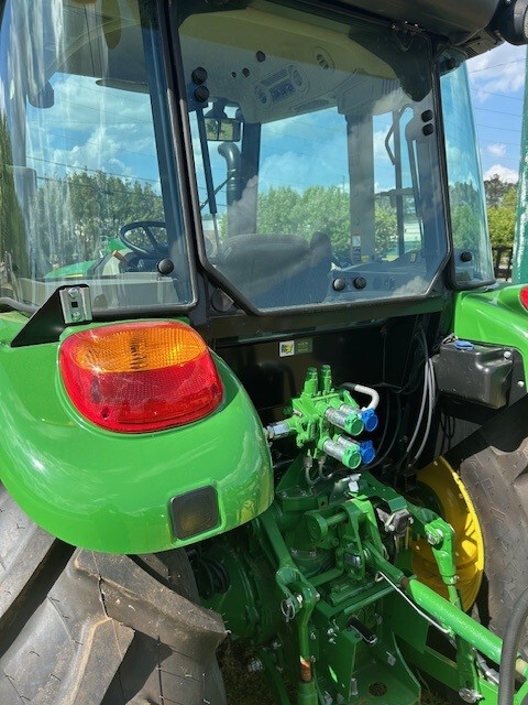 2024 John Deere 5090E Image 4