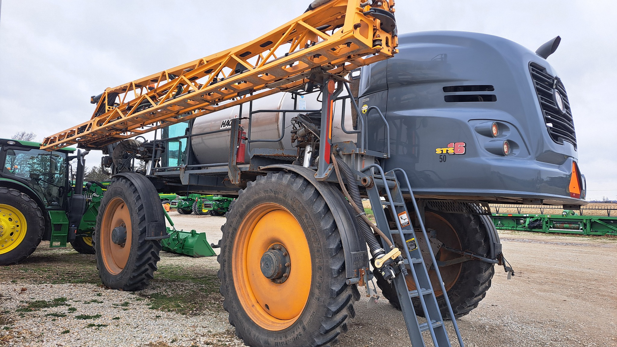  2019 Hagie STS16 at Heritage Tractor in Kewanee, IL