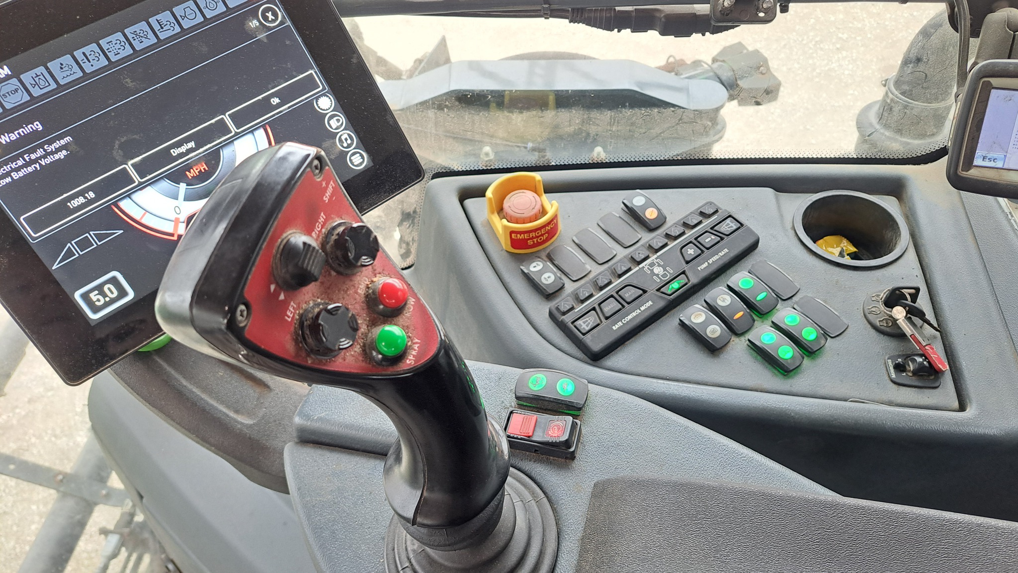  2019 Hagie STS16 at Heritage Tractor in Kewanee, IL