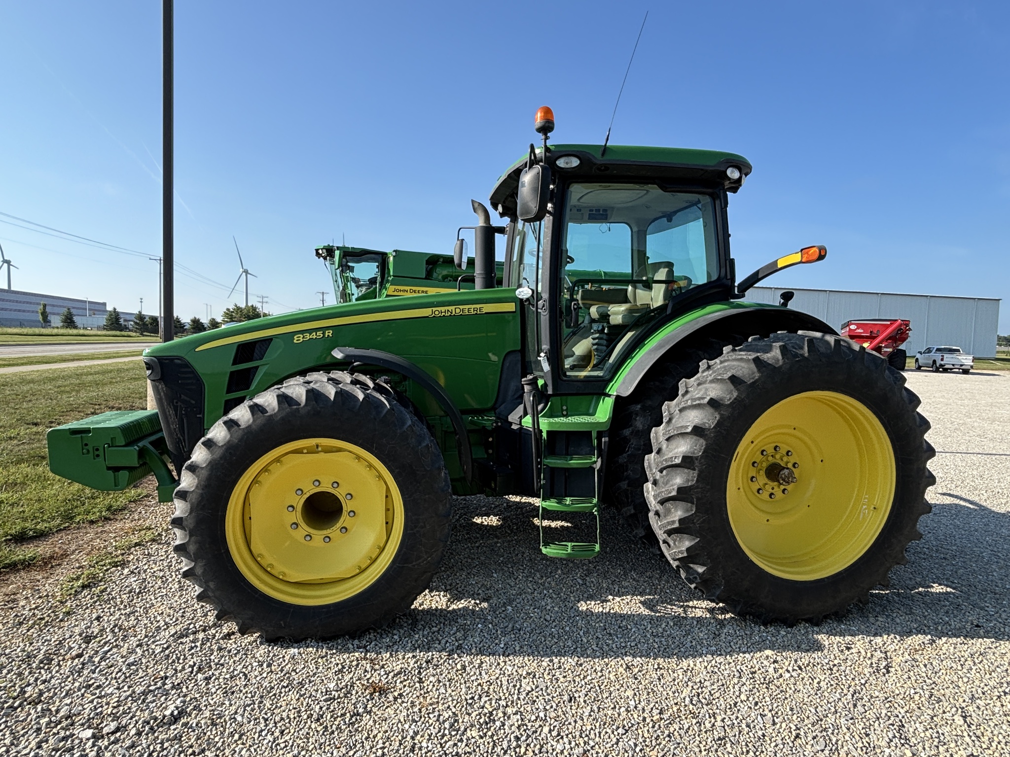 Used 2010 John Deere 8345R Row Crop Tractors at Koenig Equipment in Greenville, OH - PhotoXL2