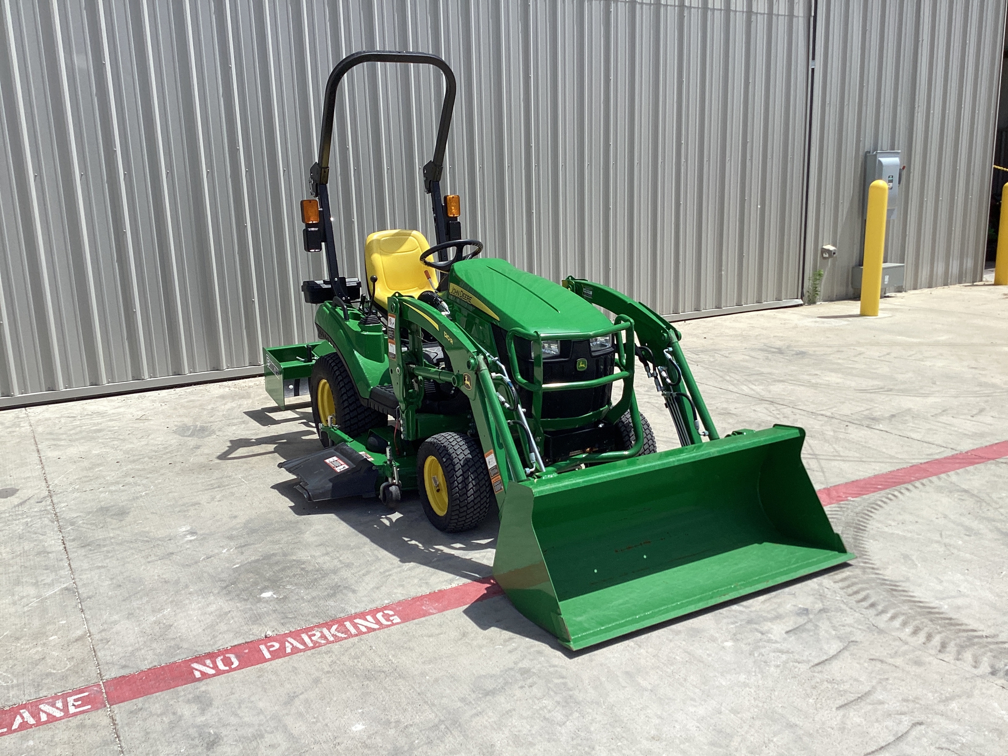 2021 John Deere 1023E Image 7