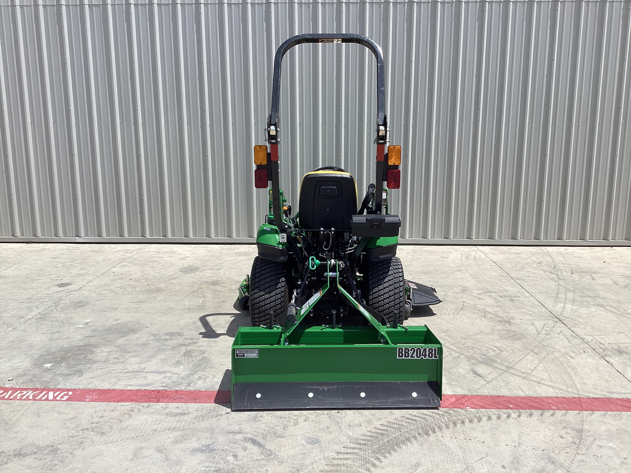 2021 John Deere 1023E Image 12