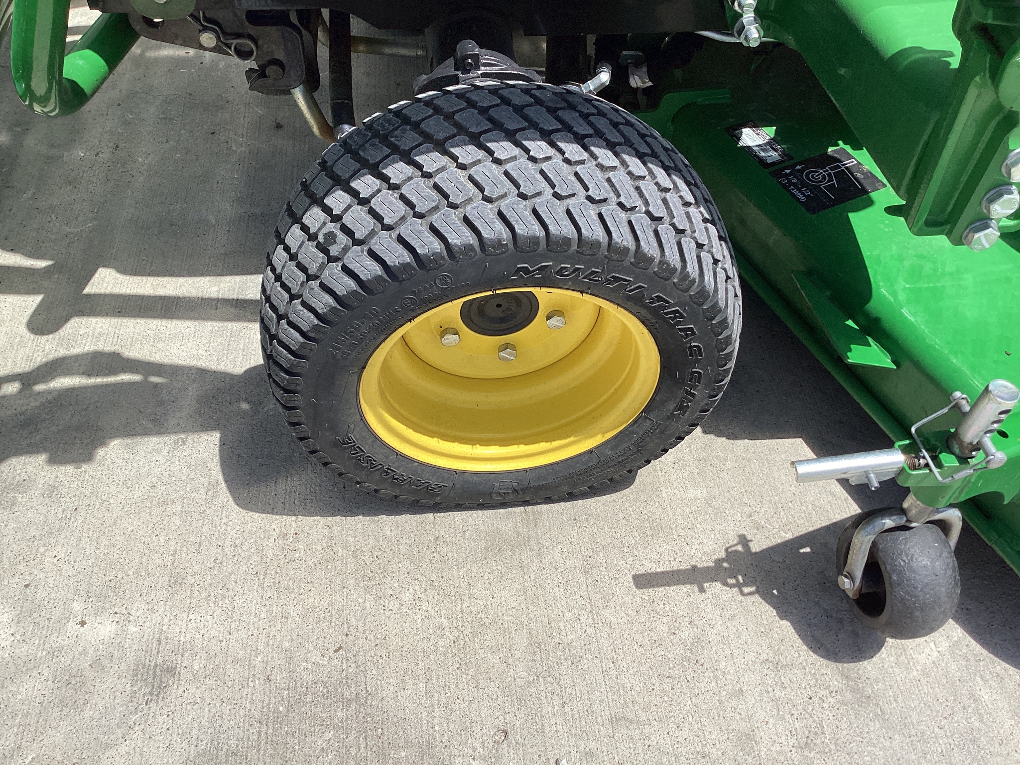 2021 John Deere 1023E Image 17