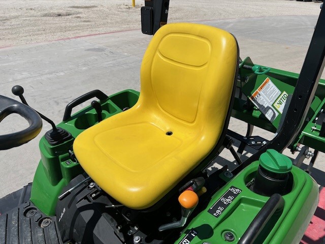 2021 John Deere 1023E Image 25