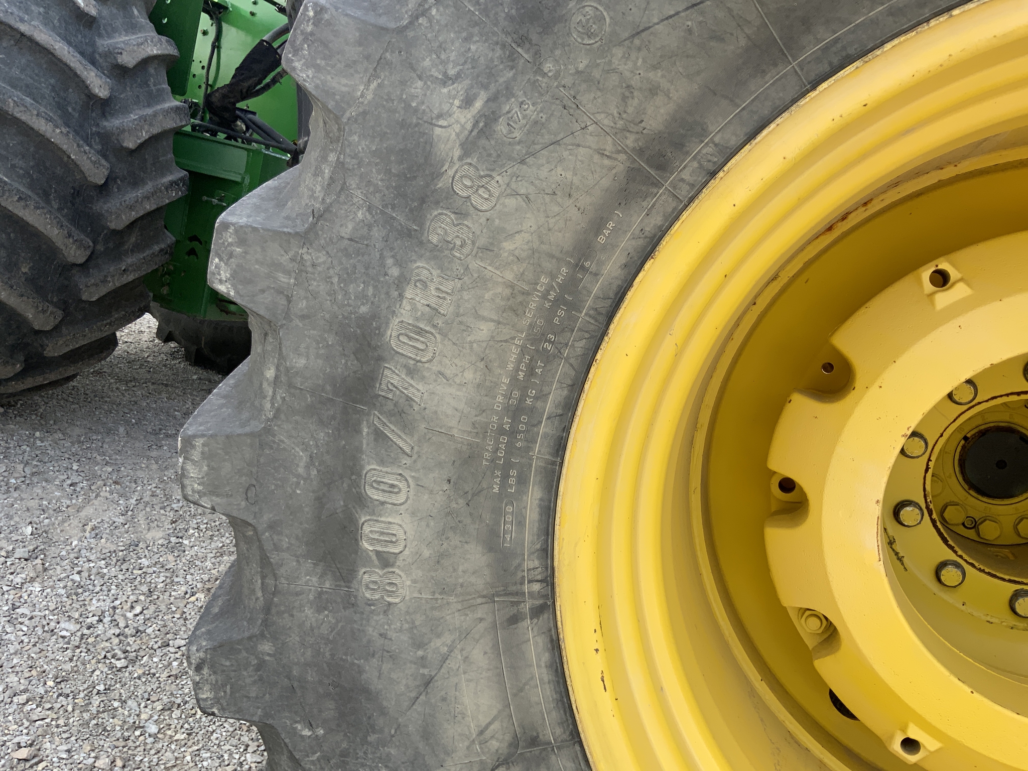 2012 John Deere 9460R Image 32