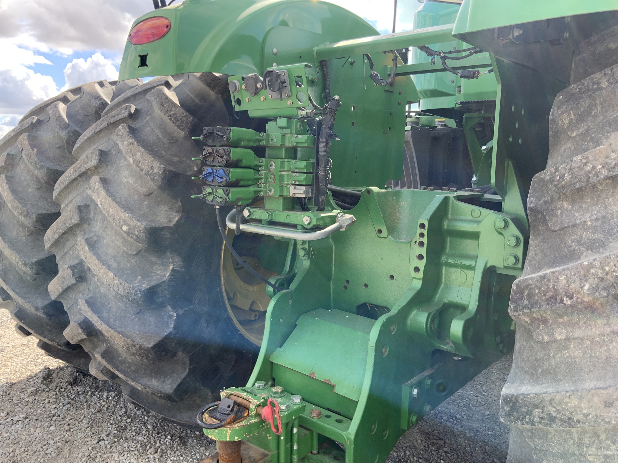 2012 John Deere 9460R Image 34