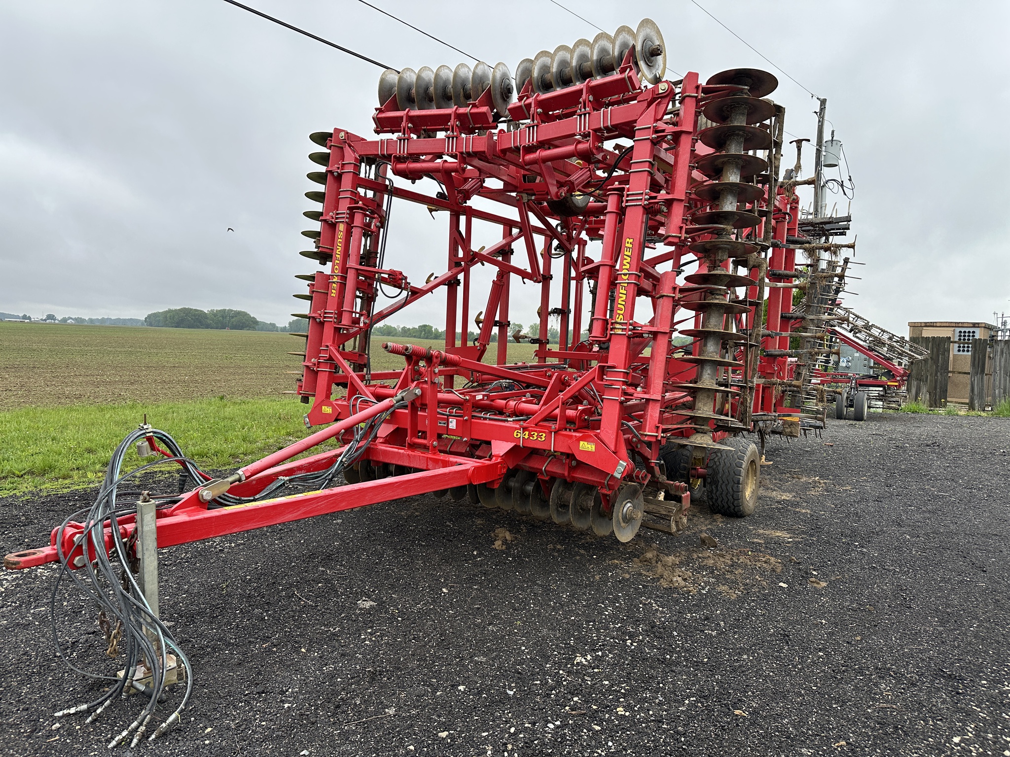 2014 Sunflower 6433 Image 1