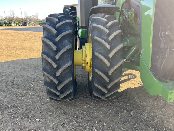 2023 John Deere 8R 370 - Photo14